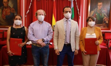 Oliva posesiona a Lily Morales, Mario Cavero y Paola Mendoza como secretarios de la Gobernación