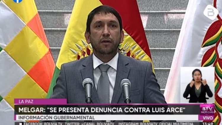 Gobierno denuncia a Arce y dice que «sonsacaba» dinero a funcionarios