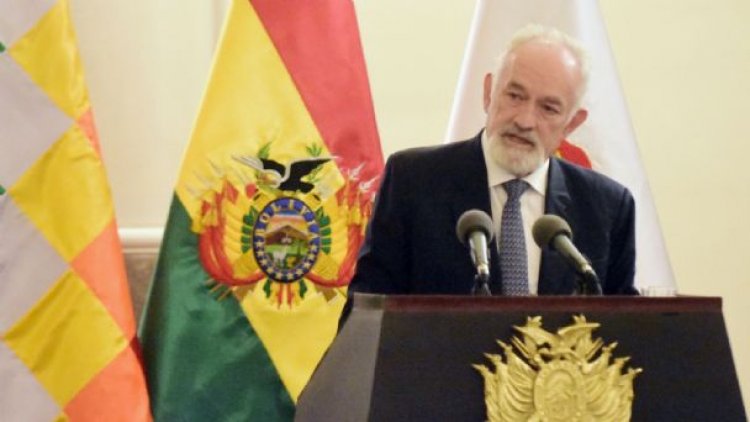 Guillermo Aponte deja el cargo de presidente del BCB por problemas de salud