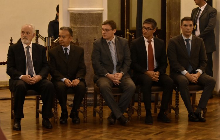 Renuncian los 4 directores interinos del BCB, por ‘falta de coordinación’ con Marinkovic