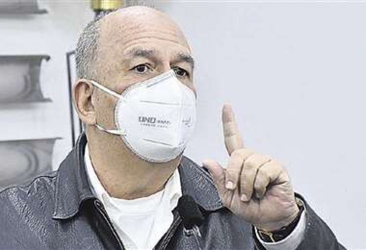 Murillo ya no es ministro de Gobierno y dice que si el MAS quiere perseguirlo, lo encontrarán en su casa