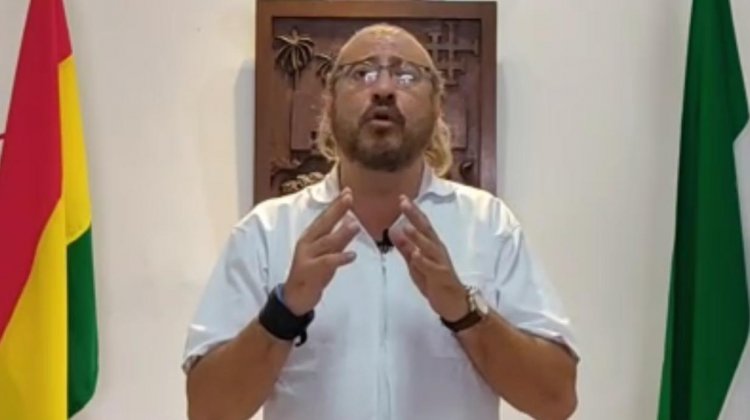 Cívicos cruceños deciden iniciar huelga en La Paz para exigir el respeto a los 2/3