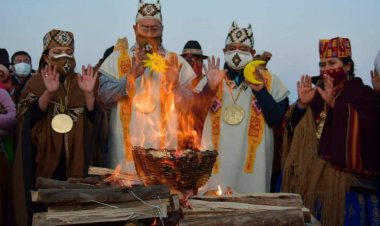 Arce y Choquehuanca son posesionados de forma simbólica en Tiwanaku