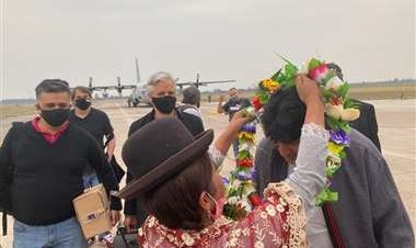 Evo y Álvaro aterrizan en Jujuy y el expresidente se reunirá con Milagro Sala