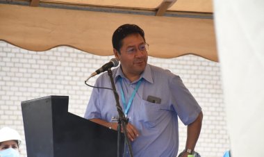 Arce reanuda obras del Tren Metropolitano en Cochabamba y anuncia inversión pública en el país