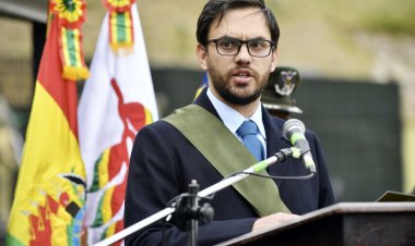 El ministro Del Castillo aclara que no hay alerta migratoria contra Camacho