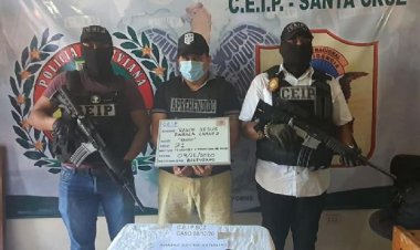 La Policía aprehende a uno de los líderes de la Resistencia cruceña