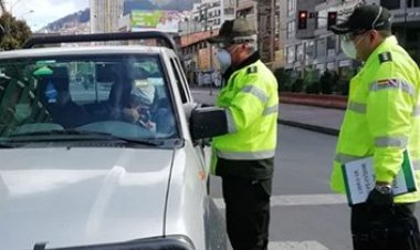 El Gobierno instruye a la Policía anular las multas aplicadas a vehículos en la cuarentena