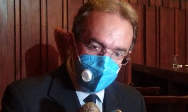 En el Gobierno analizan cierre de ‘rutas’ para frenar ingreso de nueva cepa de COVID-19