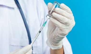 Gobierno autoriza contratación directa de vacunas, insumos y servicios para luchar contra el COVID-19