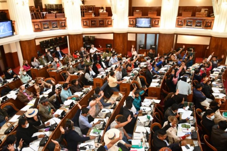 Comisión de Diputados aprueba 10 por ciento para salud en Presupuesto General de 2021