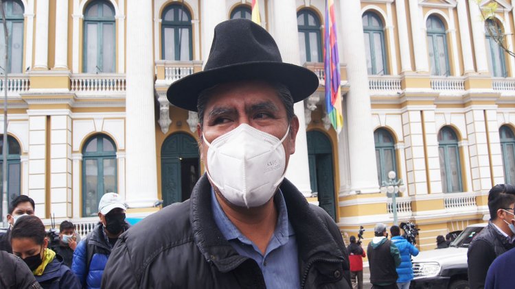 Pary anuncia campaña internacional para convencer que el gobierno de Áñez fue de facto