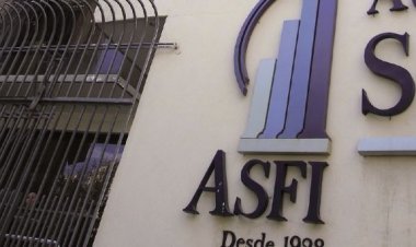 Economía anuncia «periodo de gracia» para créditos diferidos