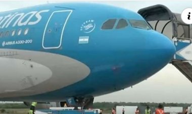 Llegó a Argentina el avión que trae el lote de vacunas Sputnik para Bolivia