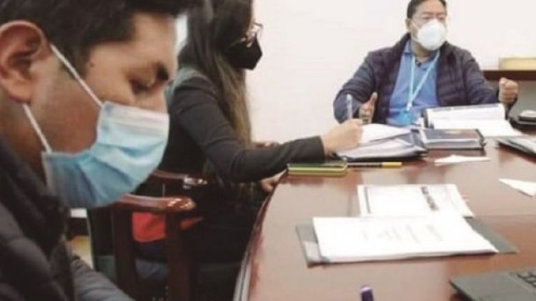 En reunión, Arce cuestionó a gobernadores por compra de vacunas adicionales