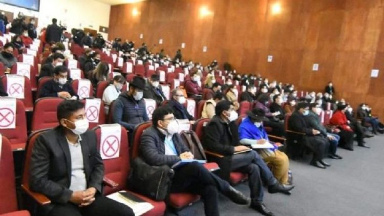 Gabinete termina sin tocar la postergación de elecciones ni el retorno a clases
