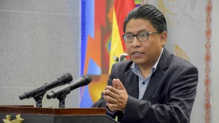 Gobierno firma acuerdo con familias de víctimas de Senkata y Pedregal