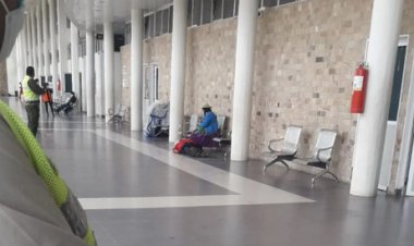 Adulto mayor con Covid-19 pierde la vida en la terminal de buses de Tarija