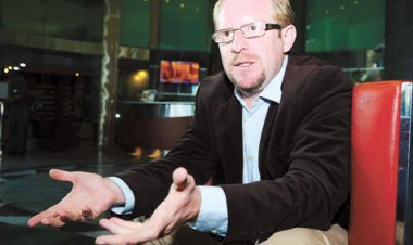 Justicia pide la aprehensión del gobernador Adrián Oliva