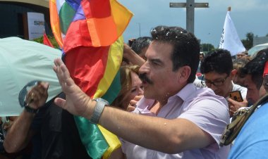 Reyes Villa juega una última carta, pese a que el TSE define su inhabilitación como inapelable