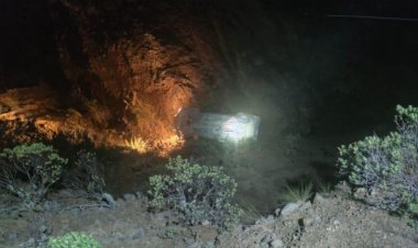 Vehículo de la alcaldía de Incahuasi - Chuquisaca se embarrancó 60 metros