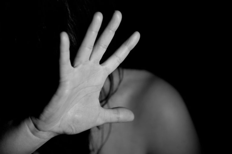 La Paz: Jóvenes Universitarias denuncian abuso sexual y piden su investigación