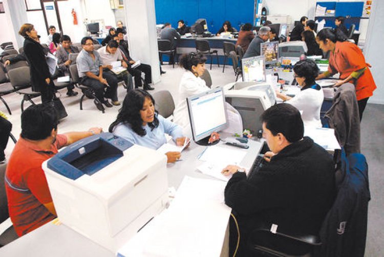 Servicio social y no tener deudas con el Estado, nuevos requisitos para el funcionario público de carrera