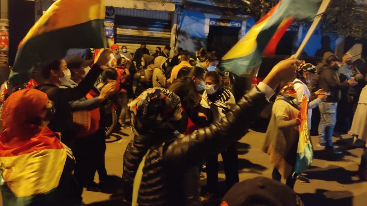 Cívicos en emergencia piden liberar a los presos políticos