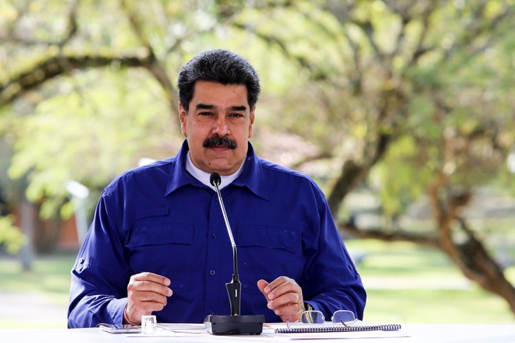 Maduro se rinde y abre la puerta a privatizar el sector petrolero tras 45 años de monopolio de Pdvsa