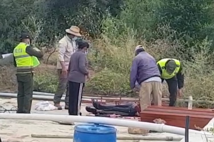 Bomberos rescatan el cuerpo sin vida de una persona en la comunidad de Colon Norte