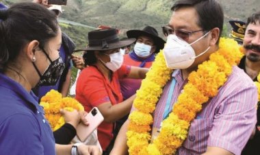 El Gobierno reconoce que no hay vacunas y culpa a los países ricos