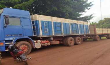 La Felcn encuentra 300 kilos de droga y una pista clandestina en Riberalta