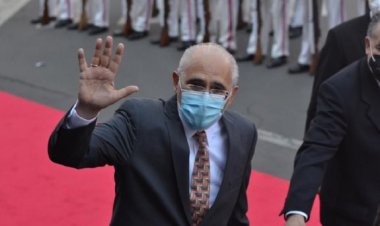 Carlos Mesa da positivo a la Covid-19