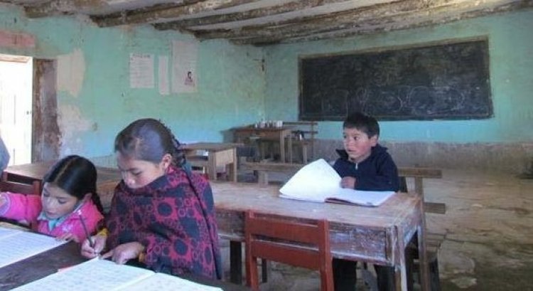 Autoridades educativas se desentienden de estudiantes de la U.E. Urus Vilañeque de Challapata