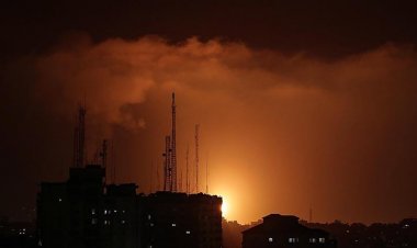 Israel bombardea la Franja de Gaza en respuesta los cohetes de Hamás