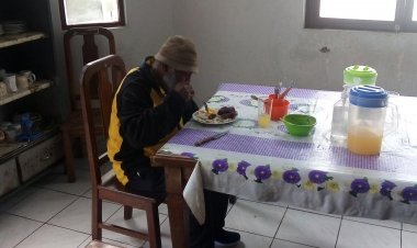 Anciano Tarijeño, sin familia y escasos recursos decide instalarse en un asilo de La Paz