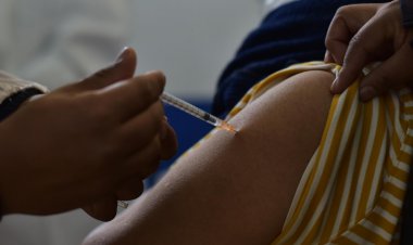 Bolivia esperará un ‘informe científico serio’ para empezar a vacunar a menores