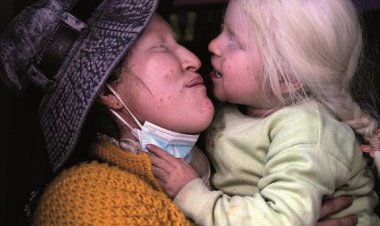 Alcalde de Palca y presidente del Senado gestionan una casa para Maritza y Maribel