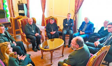 Iglesia defiende su rol: Áñez estaba habilitada jurídicamente y Salvatierra negó la presidencia