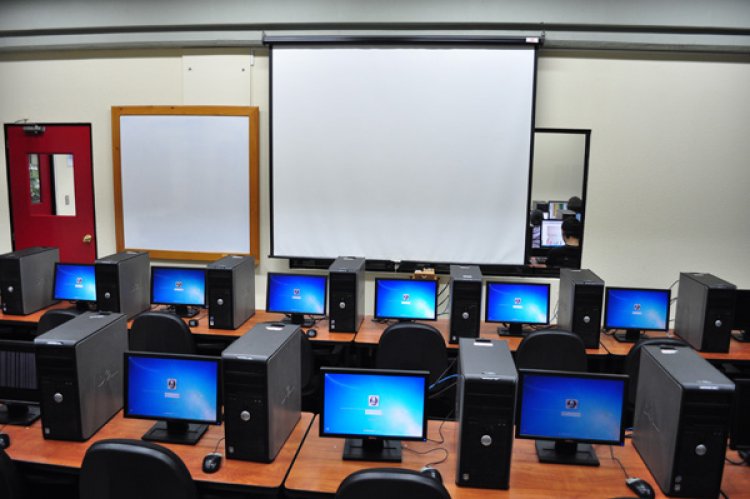 En Tarija pretenden crear laboratorios virtuales en las Unidades Educativas