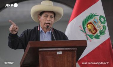 Jurado electoral proclama al izquierdista Pedro Castillo como nuevo presidente de Perú