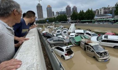 China: al menos 16 muertos, 200 mil evacuados y un metro inundado por torrenciales lluvias