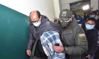 Aprehenden a exasesor de Murillo por caso condecoraciones