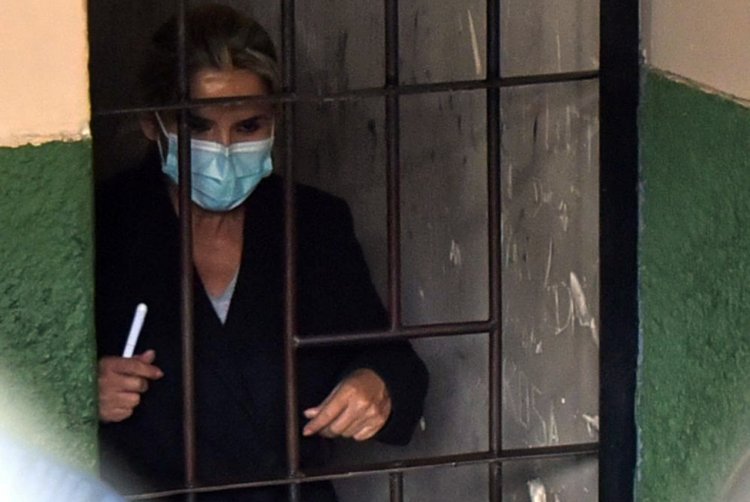 Justicia rechaza pedido de Áñez de ‘casa por cárcel’