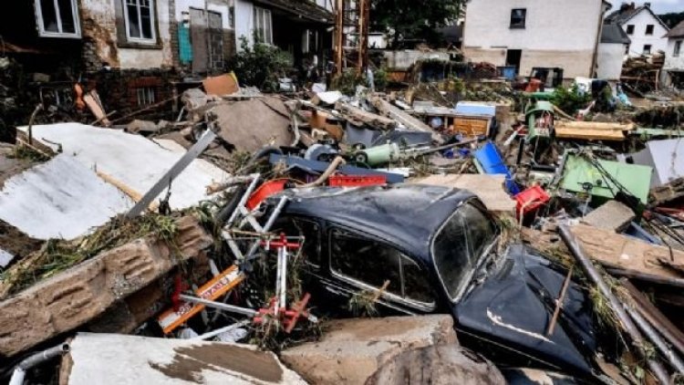 Sube a 42 cifra de muertos en devastadoras inundaciones del oeste de Alemania
