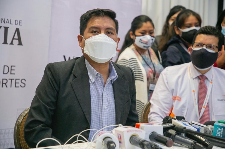 AUZA EXPLICA QUE HONGO NEGRO SE PRESENTA EN PACIENTES CON DEFICIENCIA INMUNOLÓGICA Y ACLARA QUE NO ES IMPORTADA