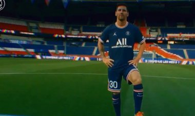 Imagen histórica: Messi con el PSG