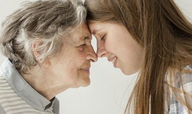 Seis consejos para mejorar el cuidado del adulto mayor en casa