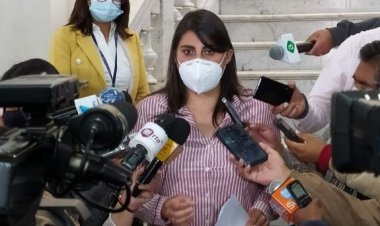 Barrientos presenta su renuncia a la jefatura de bancada de CC en Senado