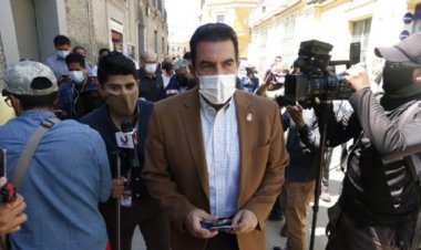 Sala Constitucional deja sin efecto orden de detención contra Manfred y le otorga medidas cautelares